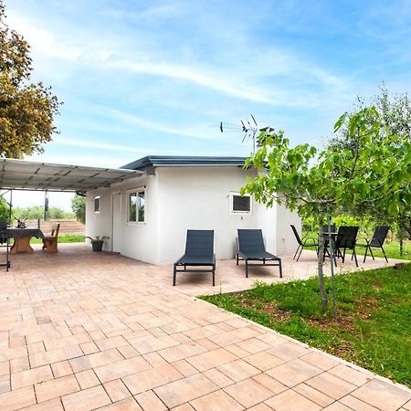 Villa Kuca Za Odmor Toncas Rovigno Esterno foto