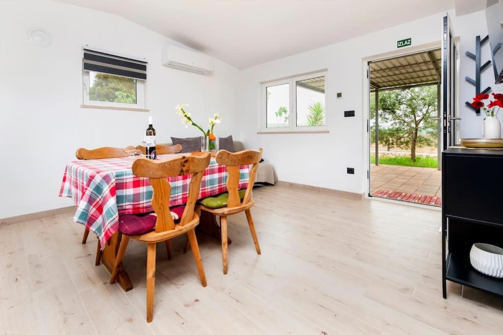 Villa Kuca Za Odmor Toncas Rovigno Esterno foto
