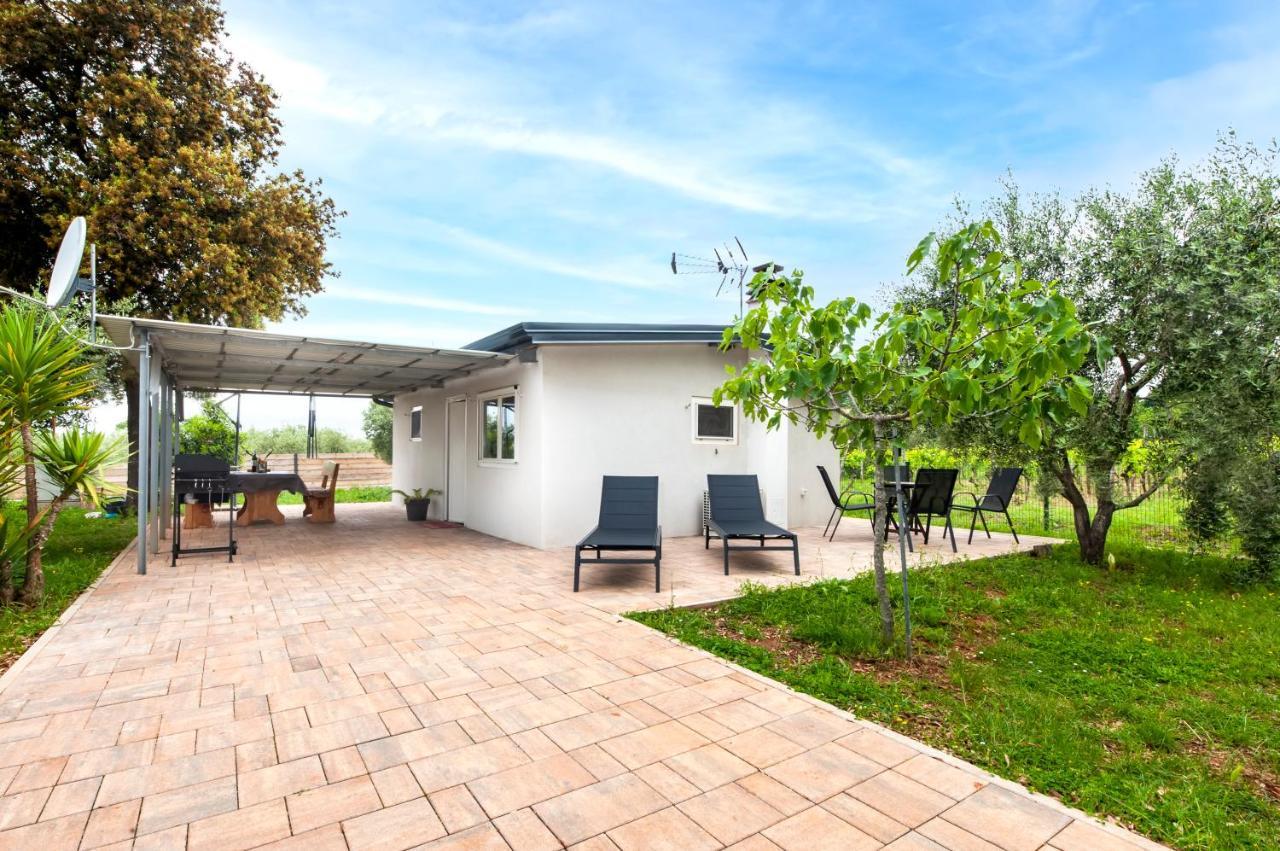 Villa Kuca Za Odmor Toncas Rovigno Esterno foto